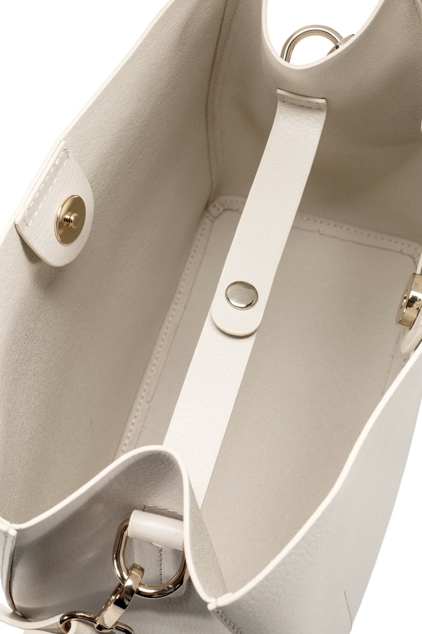 Madison Bucket Bag in Cream leather - Ivy Cove Montecito