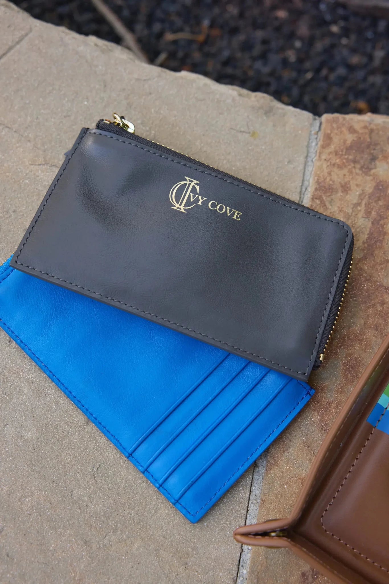 Pouches and Clutches - Ivy Cove Montecito