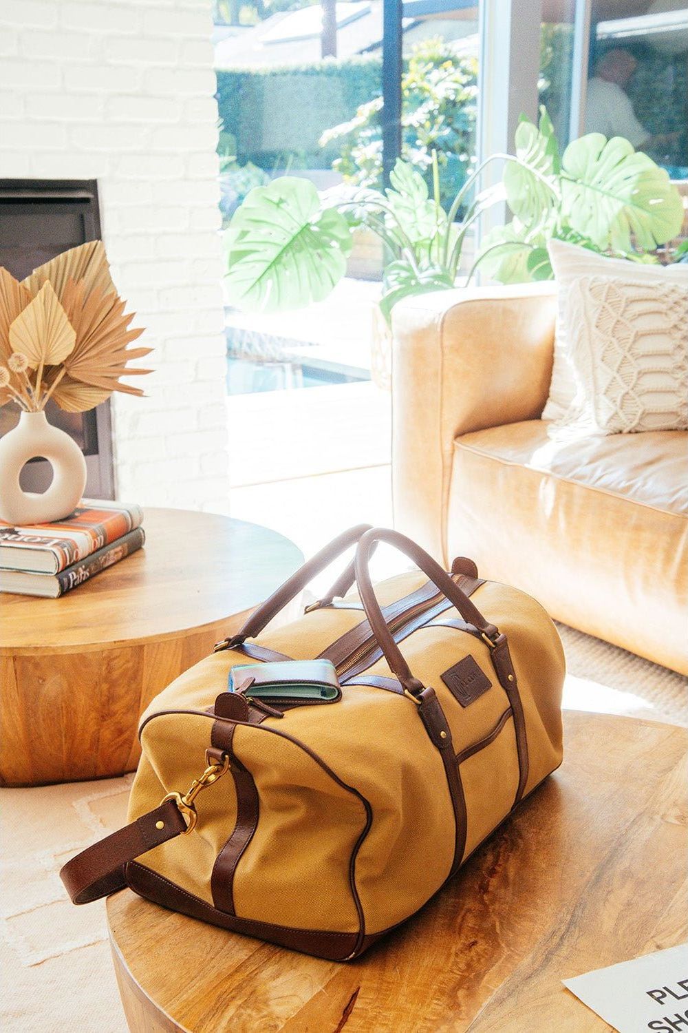 Flint Duffle Bag - Ivy Cove Montecito
