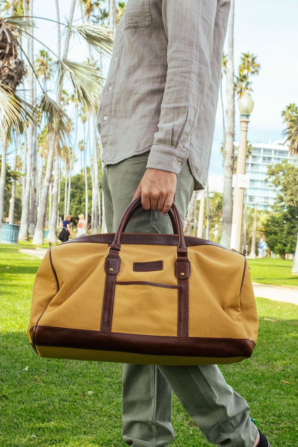 Flint Duffle Bag - Ivy Cove Montecito