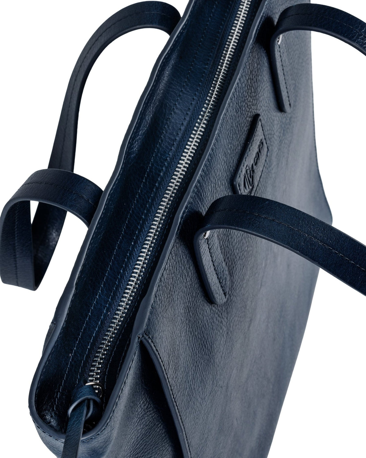 Sierra Zip Tote - Ivy Cove Montecito