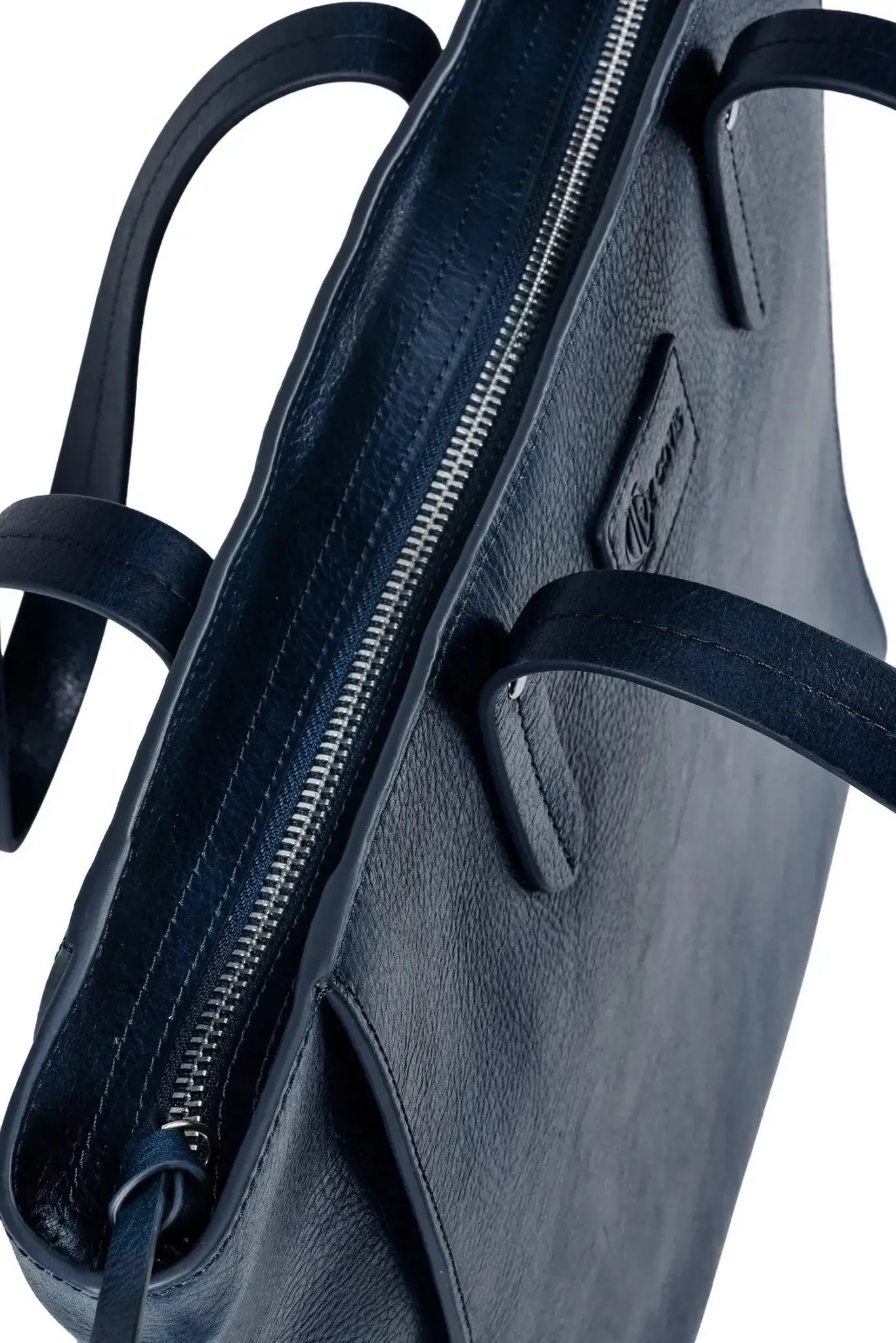 Sierra Zip Tote - Navy - Ivy Cove Montecito