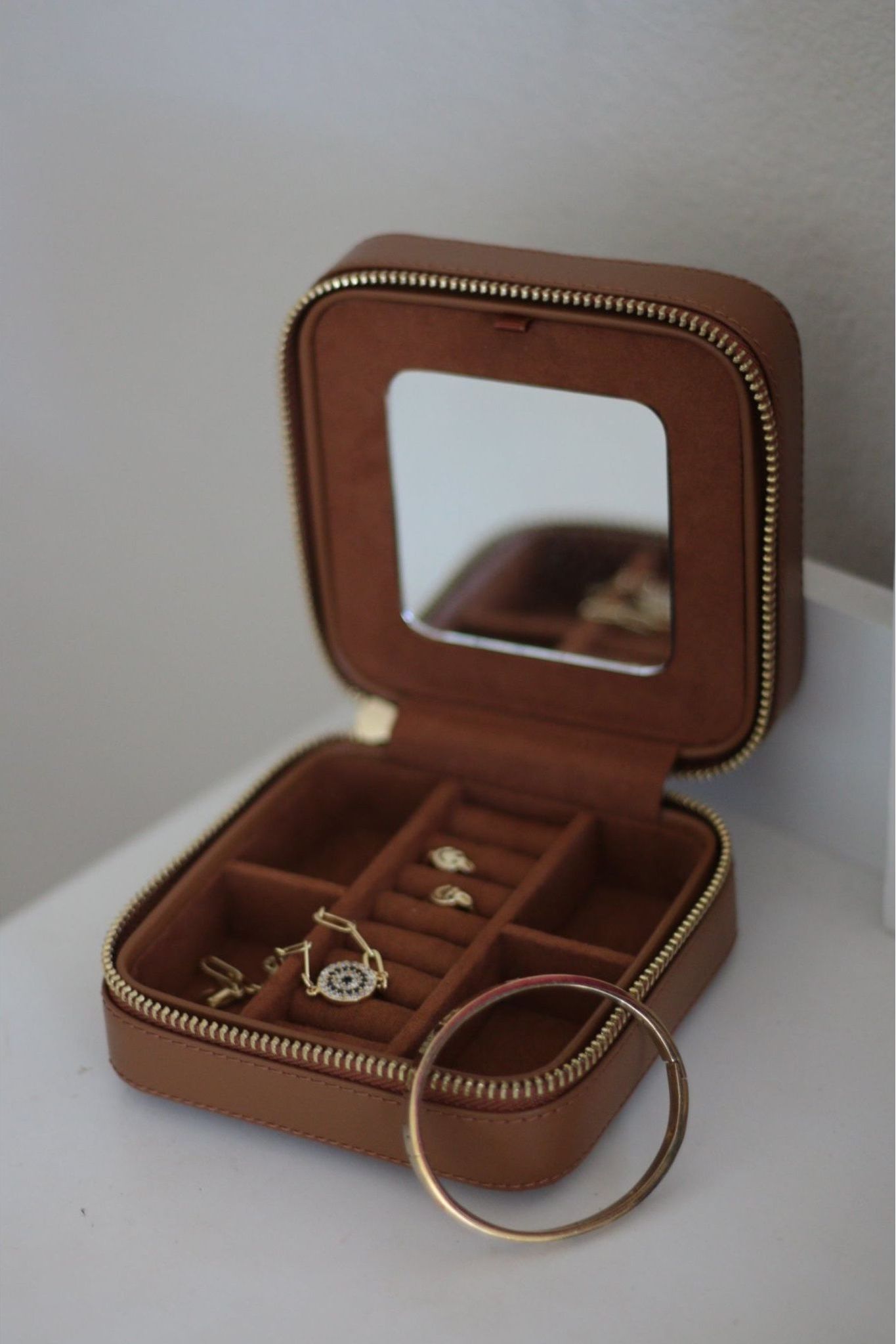 Keeper Jewelry Box - Ivy Cove Montecito