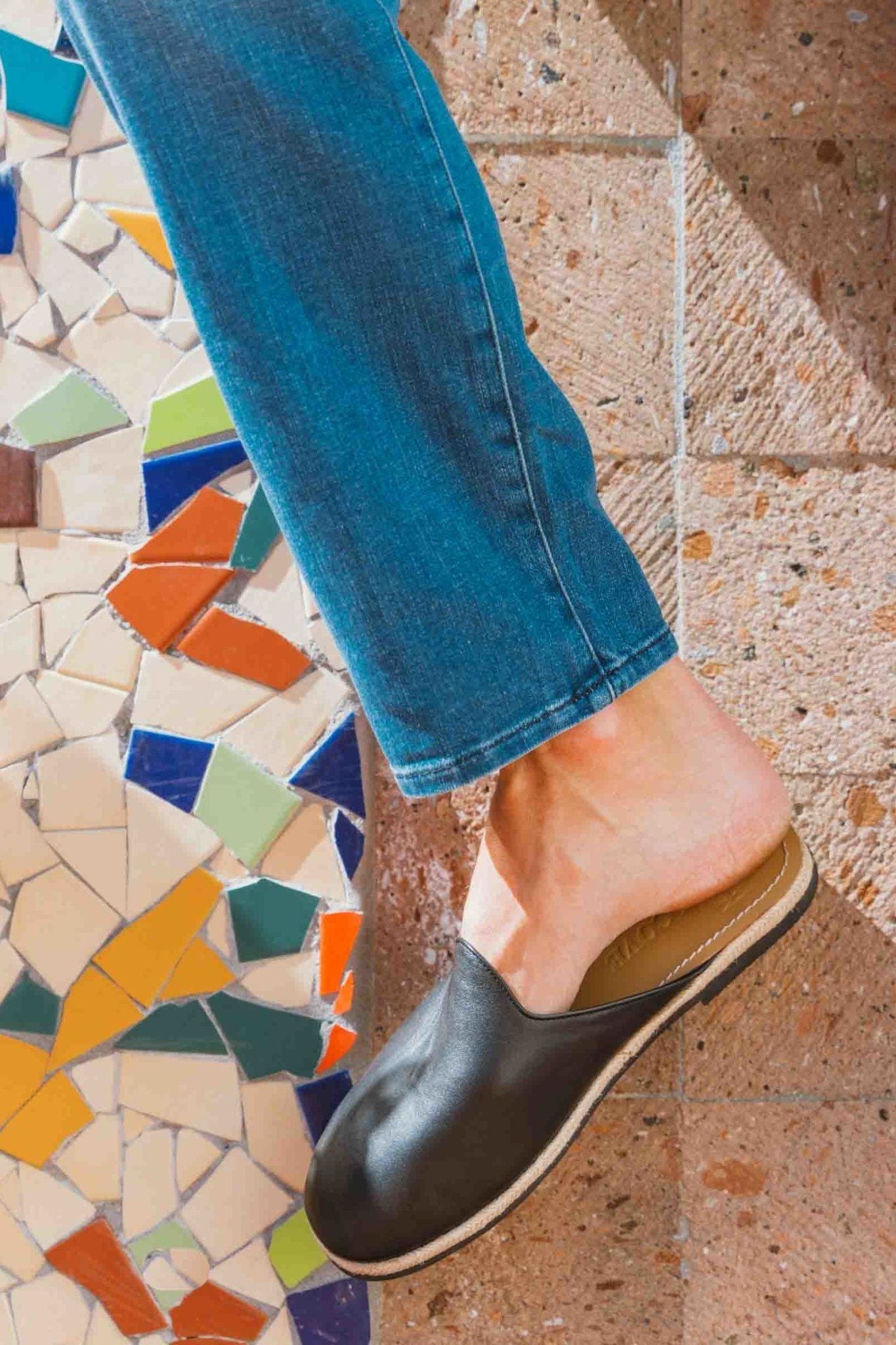 Marmara Slip-On Mules - Ivy Cove Montecito