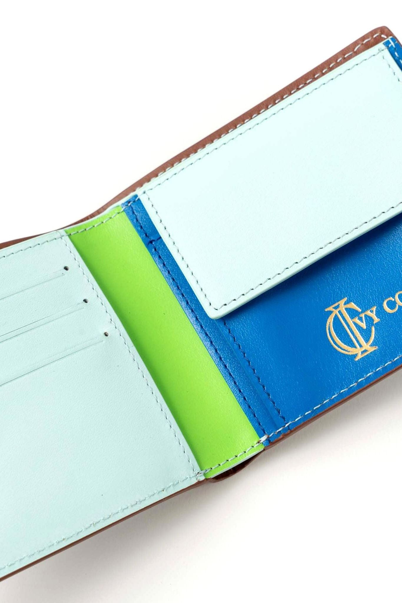 Mesa Billfold Wallet - Ivy Cove Montecito