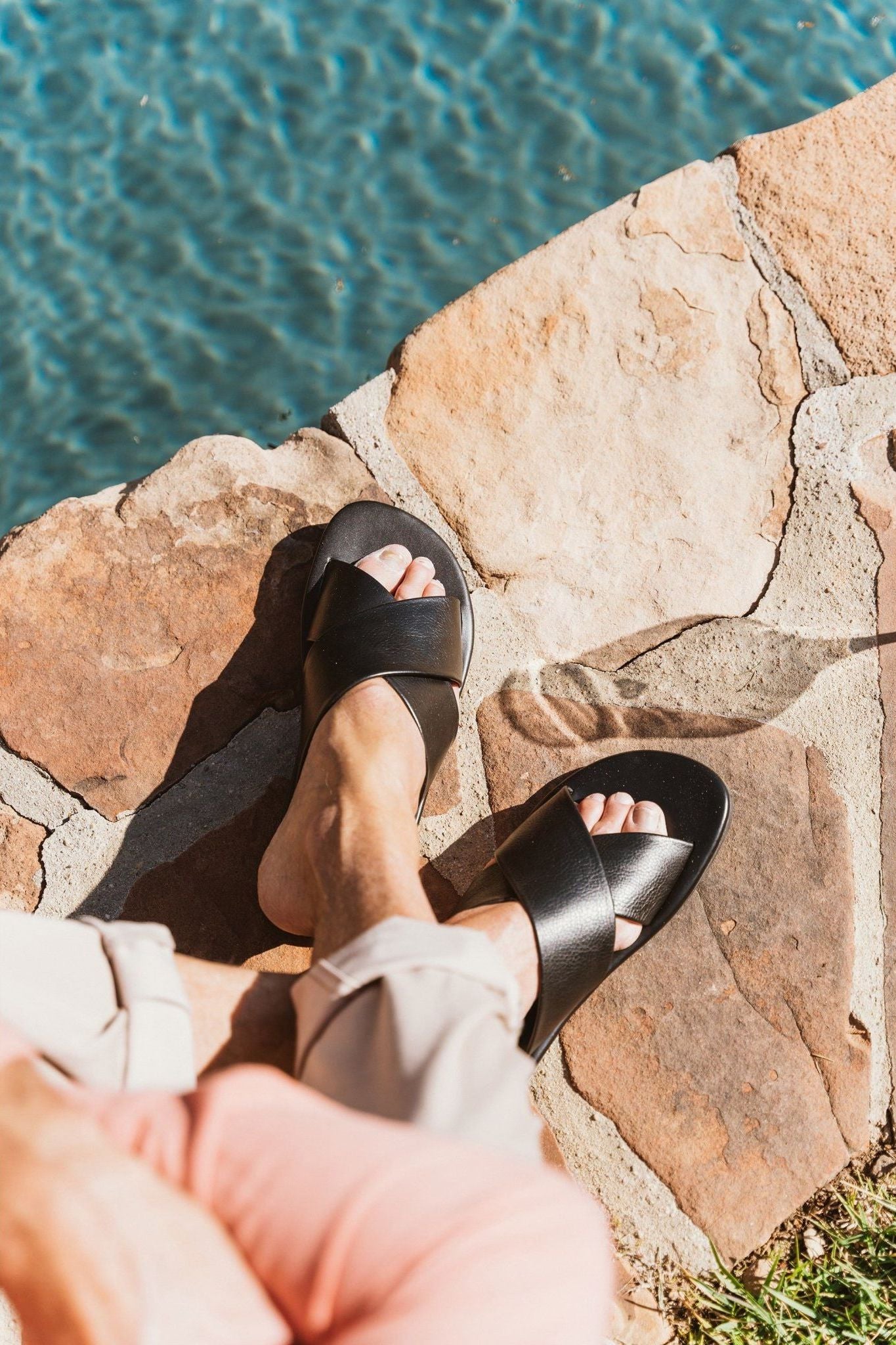 Shorefront Sandal - Ivy Cove Montecito